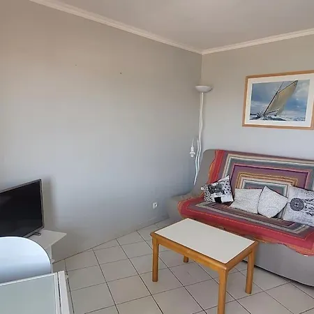 Cap Esterel: Tranquil Seaview Retreat With Covered Terrace Apartment